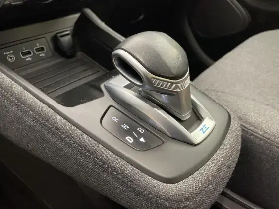 RENAULT ZOE - voiture d'occasion - Photo 17