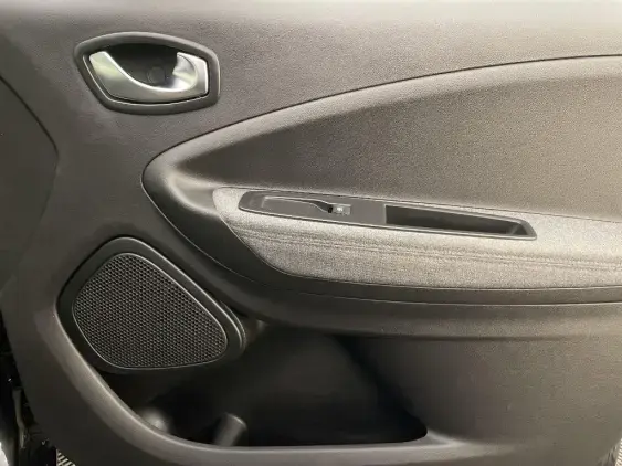 RENAULT ZOE - voiture d'occasion - Photo 20