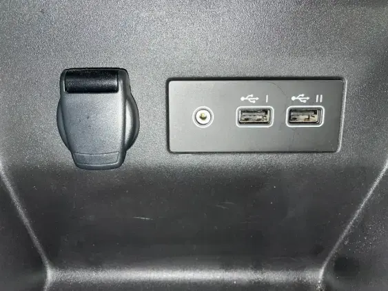 RENAULT CLIO V - voiture d'occasion - Photo 21