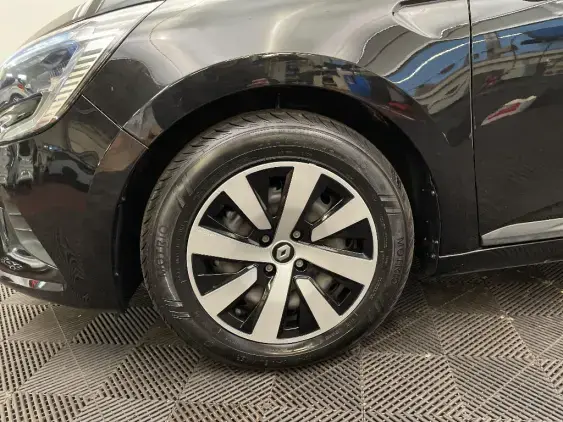 RENAULT CLIO V - voiture d'occasion - Photo 23