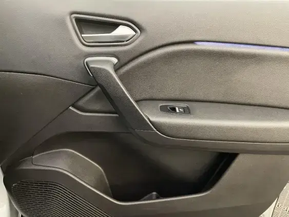 RENAULT CAPTUR II - voiture d'occasion - Photo 20