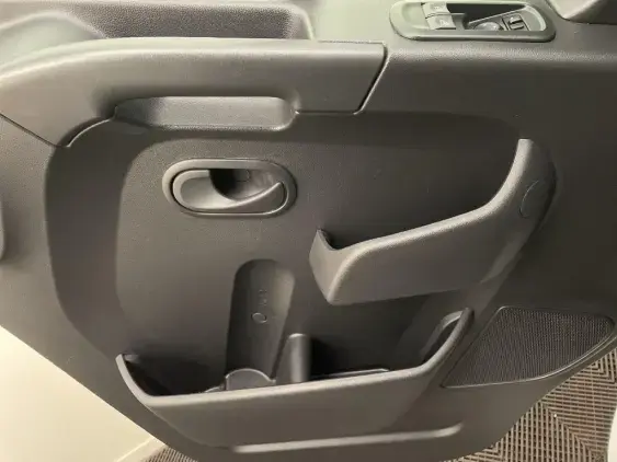 RENAULT MASTER FG III - voiture d'occasion - Photo 19