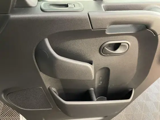 RENAULT MASTER FG III - voiture d'occasion - Photo 20