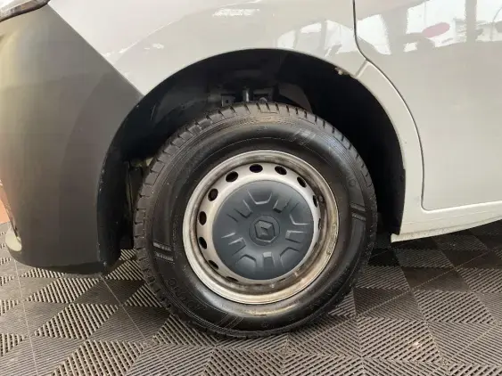 RENAULT MASTER FG III - voiture d'occasion - Photo 23