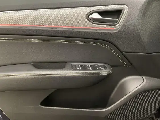 RENAULT ARKANA - voiture d'occasion - Photo 19