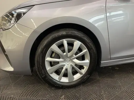 OPEL CORSA F - voiture d'occasion - Photo 23