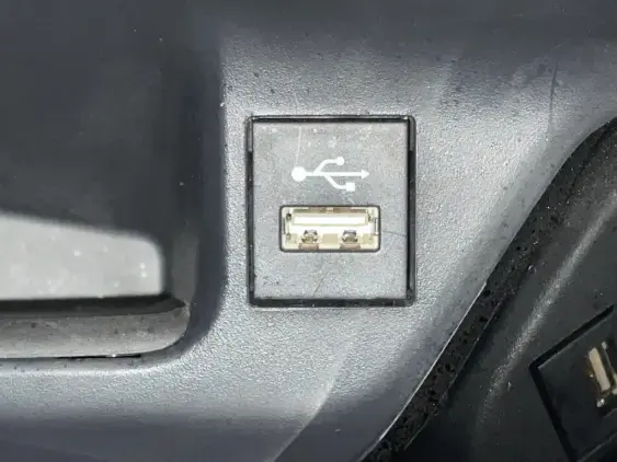 TOYOTA C-HR - voiture d'occasion - Photo 21