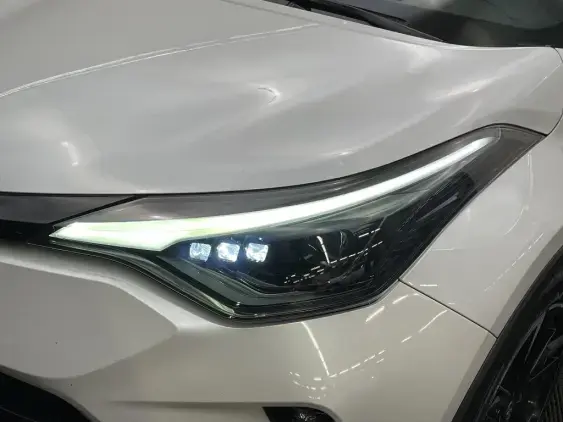 TOYOTA C-HR - voiture d'occasion - Photo 22