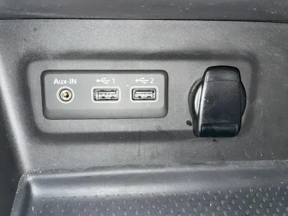 RENAULT MEGANE IV - voiture d'occasion - Photo 21