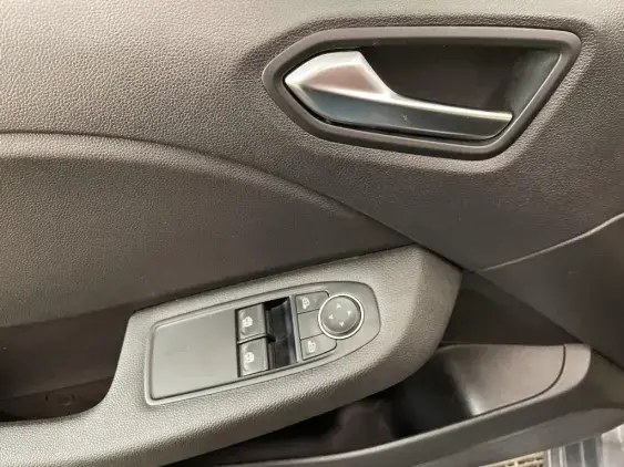 RENAULT CLIO V - voiture d'occasion - Photo 17