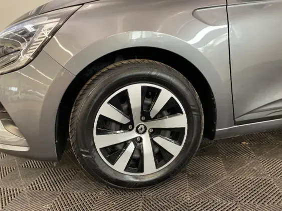 RENAULT CLIO V - voiture d'occasion - Photo 23