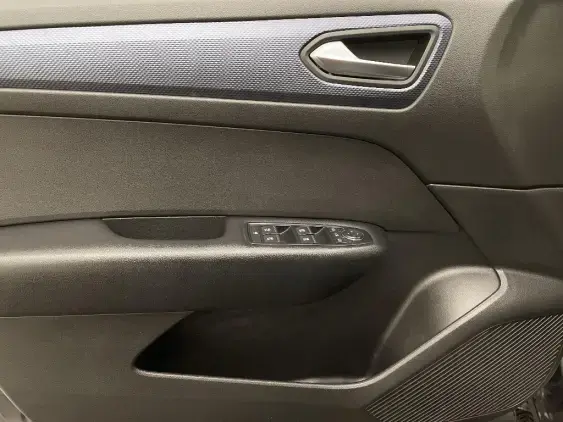 RENAULT ARKANA - voiture d'occasion - Photo 19