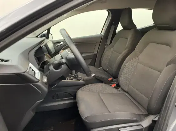 RENAULT CLIO V - voiture d'occasion - Photo 18