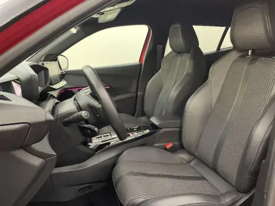 PEUGEOT 2008 ELECTRIQUE II - voiture d'occasion - Photo 18