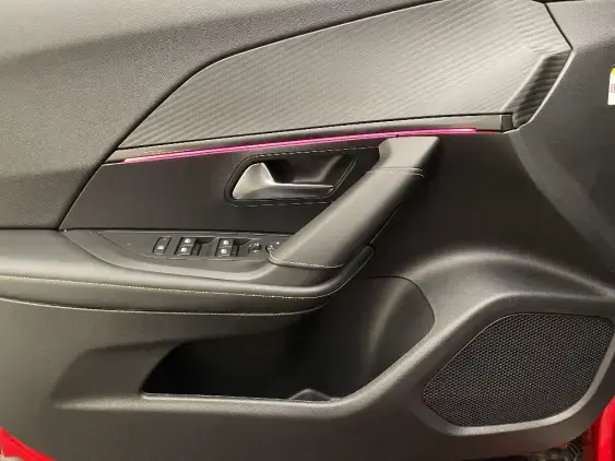 PEUGEOT 2008 ELECTRIQUE II - voiture d'occasion - Photo 19