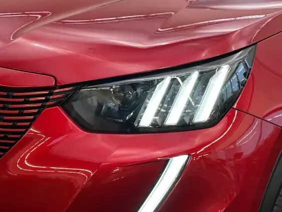 PEUGEOT 2008 ELECTRIQUE II - voiture d'occasion - Photo 22