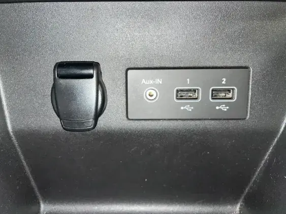 RENAULT CLIO V - voiture d'occasion - Photo 21