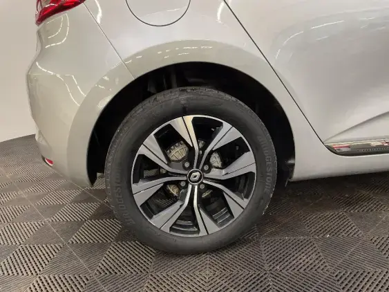 RENAULT CLIO V - voiture d'occasion - Photo 25