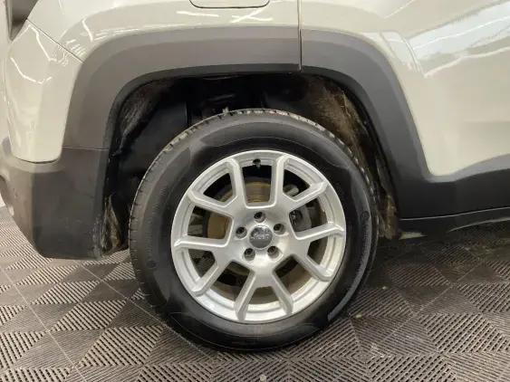 JEEP RENEGADE - voiture d'occasion - Photo 25