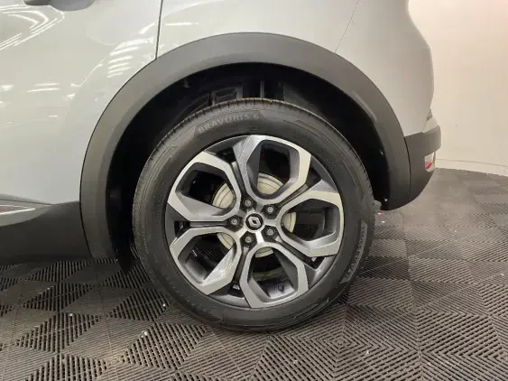 RENAULT CAPTUR II - voiture d'occasion - Photo 24