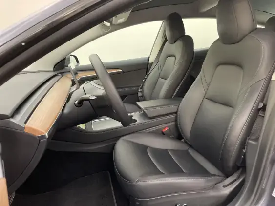 TESLA MODEL 3 - voiture d'occasion - Photo 18