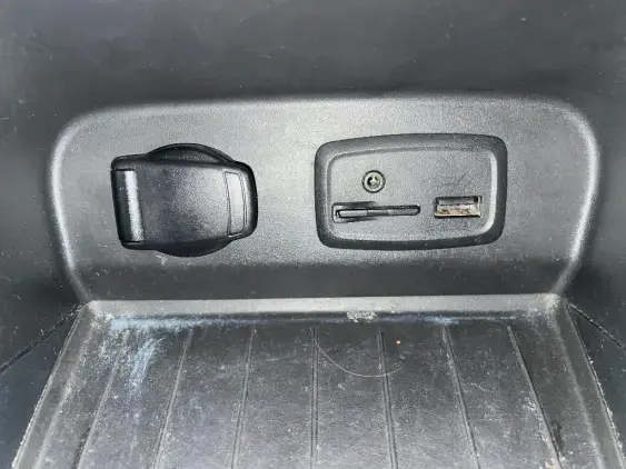 RENAULT CAPTUR - voiture d'occasion - Photo 21