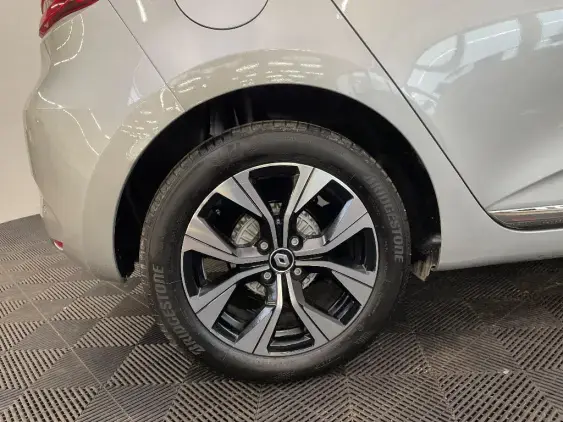 RENAULT CLIO V - voiture d'occasion - Photo 25