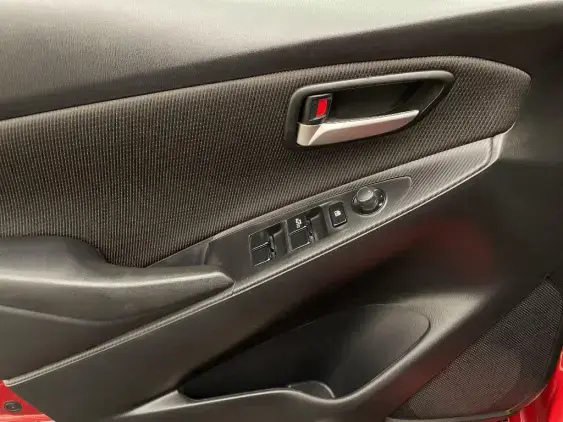 MAZDA MAZDA2 III - voiture d'occasion - Photo 19