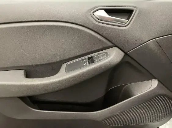 RENAULT CLIO V - voiture d'occasion - Photo 19