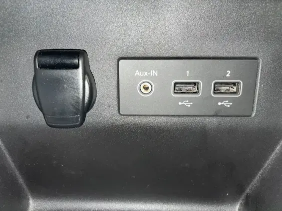 RENAULT CLIO V - voiture d'occasion - Photo 21