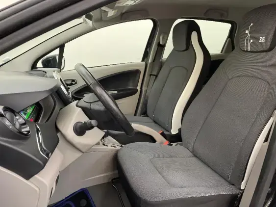 RENAULT ZOE - voiture d'occasion - Photo 18