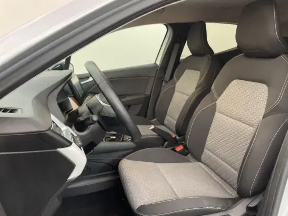 RENAULT CLIO V - voiture d'occasion - Photo 18