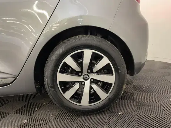 RENAULT CLIO V - voiture d'occasion - Photo 24