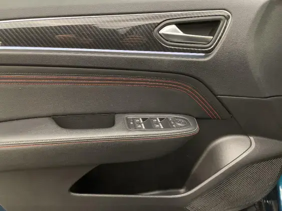 RENAULT ARKANA - voiture d'occasion - Photo 19