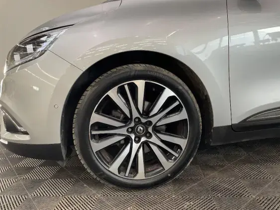 RENAULT SCENIC IV - voiture d'occasion - Photo 23