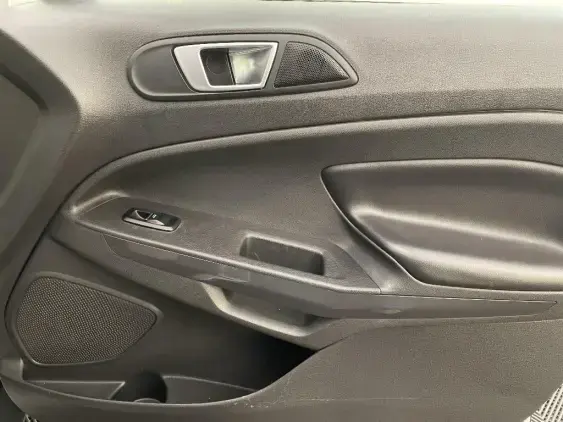 FORD ECOSPORT - voiture d'occasion - Photo 20