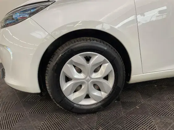 RENAULT ZOE - voiture d'occasion - Photo 23