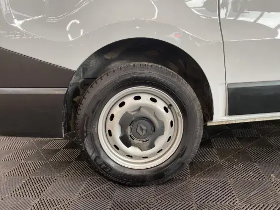 RENAULT TRAFIC FG III - voiture d'occasion - Photo 25