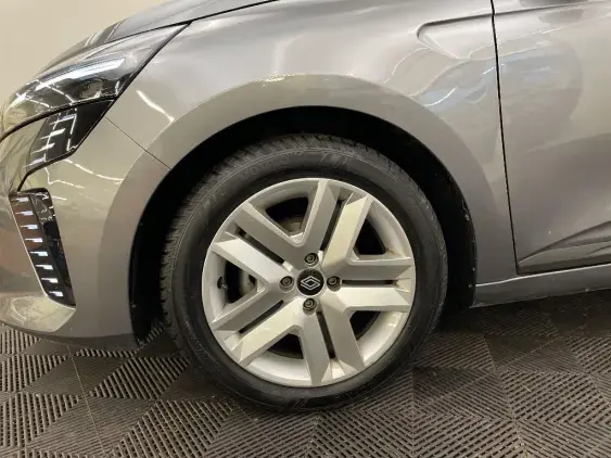 RENAULT CLIO V - voiture d'occasion - Photo 23