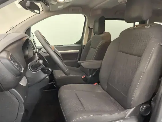 OPEL ZAFIRA D - voiture d'occasion - Photo 18