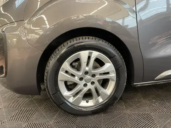 OPEL ZAFIRA D - voiture d'occasion - Photo 23