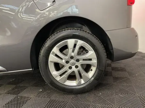 OPEL ZAFIRA D - voiture d'occasion - Photo 24