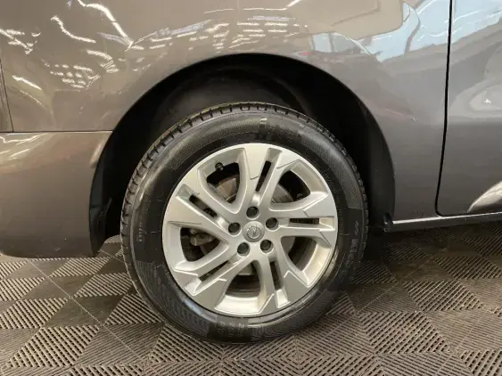 OPEL ZAFIRA D - voiture d'occasion - Photo 25