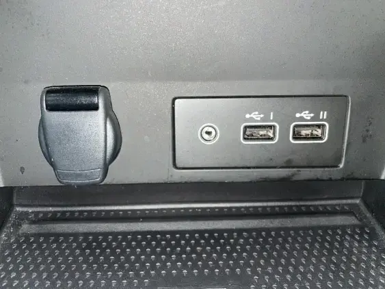 RENAULT CAPTUR II - voiture d'occasion - Photo 21