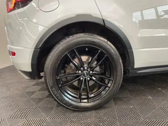 LAND ROVER EVOQUE I - voiture d'occasion - Photo 25