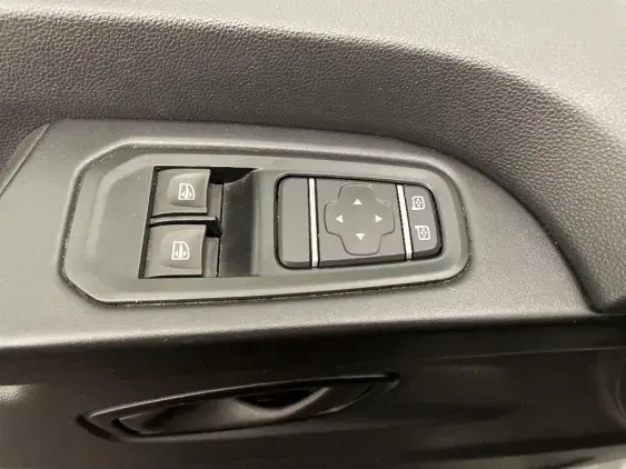 RENAULT TRAFIC FG III - voiture d'occasion - Photo 17