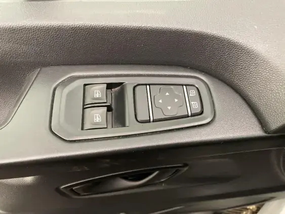 RENAULT TRAFIC FG III - voiture d'occasion - Photo 17