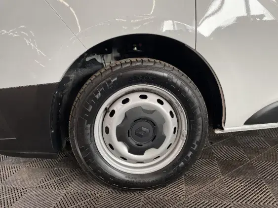 RENAULT TRAFIC FG III - voiture d'occasion - Photo 23