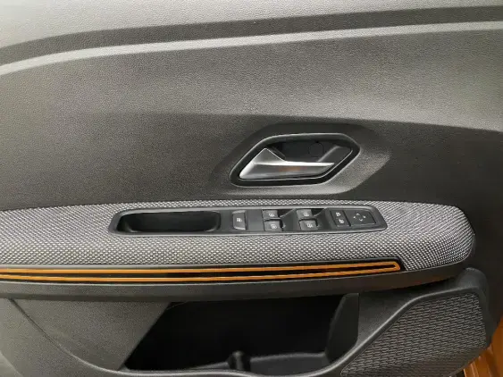 DACIA SANDERO III - voiture d'occasion - Photo 19