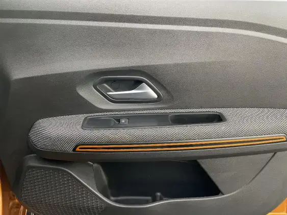 DACIA SANDERO III - voiture d'occasion - Photo 20